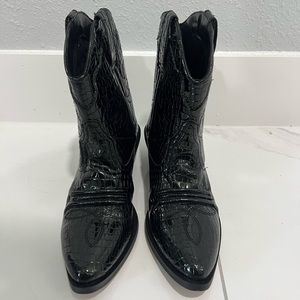 Stunning new Urban croc cowboy boot lynn booties outfitters
